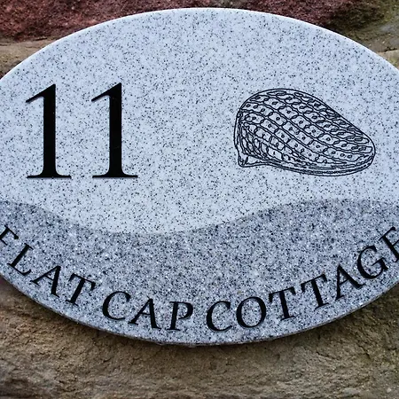 Flat Cap *